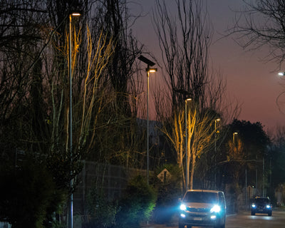 Poste Solar PB